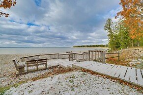 Breathtaking Sunsets: Lake Huron Beachfront Escape