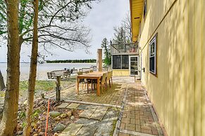 Breathtaking Sunsets: Lake Huron Beachfront Escape