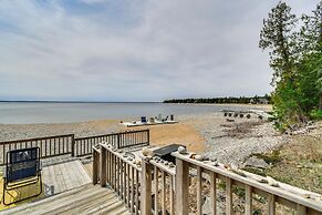 Breathtaking Sunsets: Lake Huron Beachfront Escape