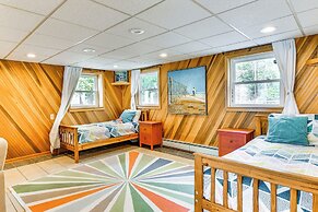 Breathtaking Sunsets: Lake Huron Beachfront Escape