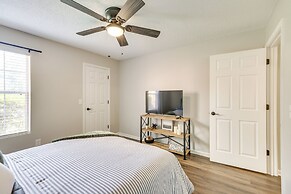 2 Mi to Fort Stewart: Modern Hinesville Haven