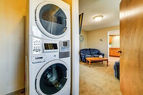 < 2 Mi to Suny Cortland: Unit w/ Private Parking