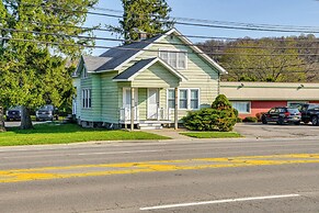 < 2 Mi to Suny Cortland: Unit w/ Private Parking