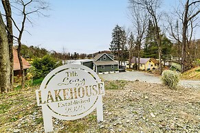 Hot Tub & Watercrafts: Lakefront Catskills Getaway