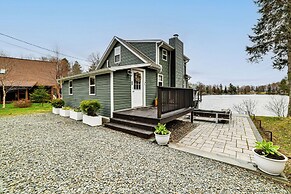 Hot Tub & Watercrafts: Lakefront Catskills Getaway