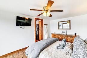 Hot Tub & Watercrafts: Lakefront Catskills Getaway