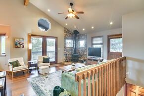 Deck + Mountain Views: Fairplay Family Escape!