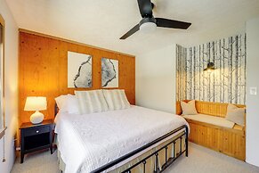 Walk to Ski Slopes: Sugar Mountain Unit w/ Balcony