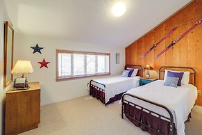 Walk to Ski Slopes: Sugar Mountain Unit w/ Balcony