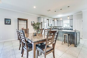 Military-friendly Home Near Navarre Beach & Base!