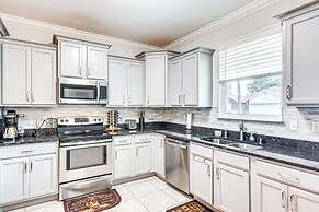 Military-friendly Home Near Navarre Beach & Base!