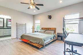 Military-friendly Home Near Navarre Beach & Base!