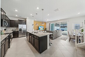 1274 Shoreside Street