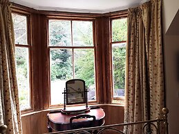 Cambus o'May Hotel