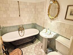Cambus o'May Hotel