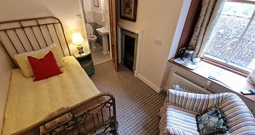 Cambus o'May Hotel