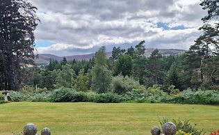 Cambus o'May Hotel