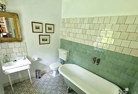 Cambus o'May Hotel