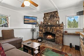 StoneHauz Cabin built in 1926