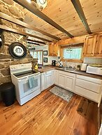 Kendall Cottage Limit 6 3 Bedroom Villa