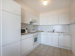 Pleasant Flat on Seafront With Terrace