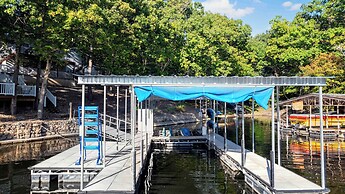 Lakation at the Waters Edge