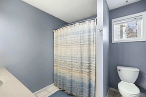 Lakation at the Waters Edge