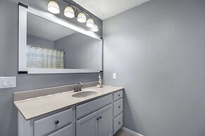 Lakation at the Waters Edge