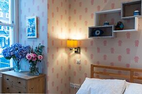 VESTO Cavendish Road