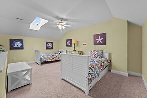 Cambridge Cove by KEES Vacations