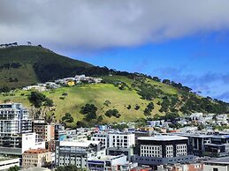 Exclusive Apt With Balcony, Stunning Views & Pool