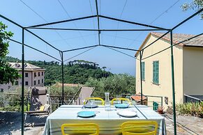 Sea View Apartment Camogli Hill
