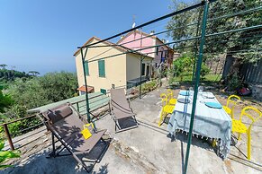 Sea View Apartment Camogli Hill