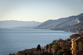Sea View Apartment Camogli Hill