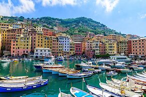 Sea View Apartment Camogli Hill