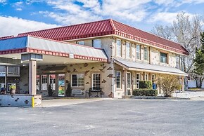 Montrose Valley Lodge