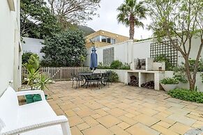 3 Bedroom Family Home - Houtbay