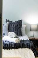 Funky Pet Friendly, 2-bedroom Escape, Bo-kaap