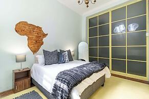 Funky Pet Friendly, 2-bedroom Escape, Bo-kaap