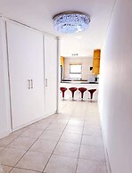 Spacious 1 Bedroom Apartment, Atlantica, Seapoint