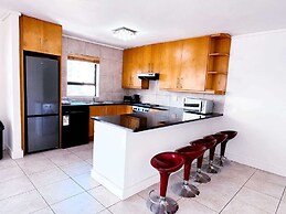 Spacious 1 Bedroom Apartment, Atlantica, Seapoint