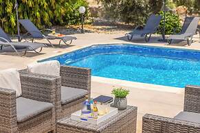 Villa Orange Tree