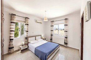 Villa Orange Tree