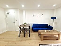 FlexiLux Stays - Luxury New Apt. L1B134