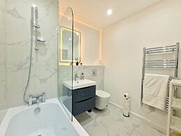 FlexiLux Stays - Luxury New Apt. L1B134