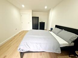 FlexiLux Stays - Luxury New Apt. L1B134