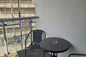 2 Bed-1 Bath-city Centre-balcony