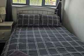 2 Bed-1 Bath-city Centre-balcony
