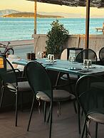 Tare Suites Urla