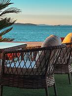Tare Suites Urla
